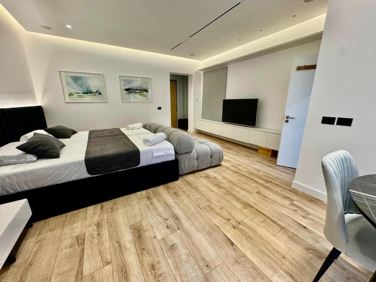 The Architect's In Apartment